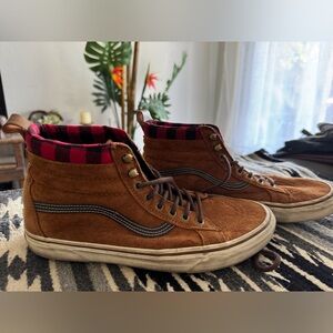 Vans men’s suede high top shoes